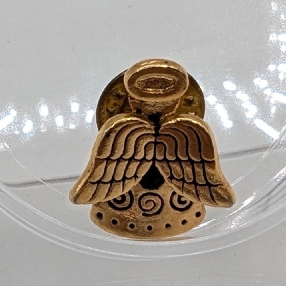 OESD Gold Tone Angel Lapel Pin Textured Wings Halo Signed Small Brooch Accessory